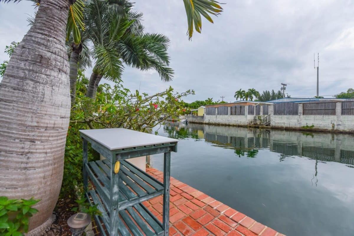 Heron House - Luxury Waterfront *